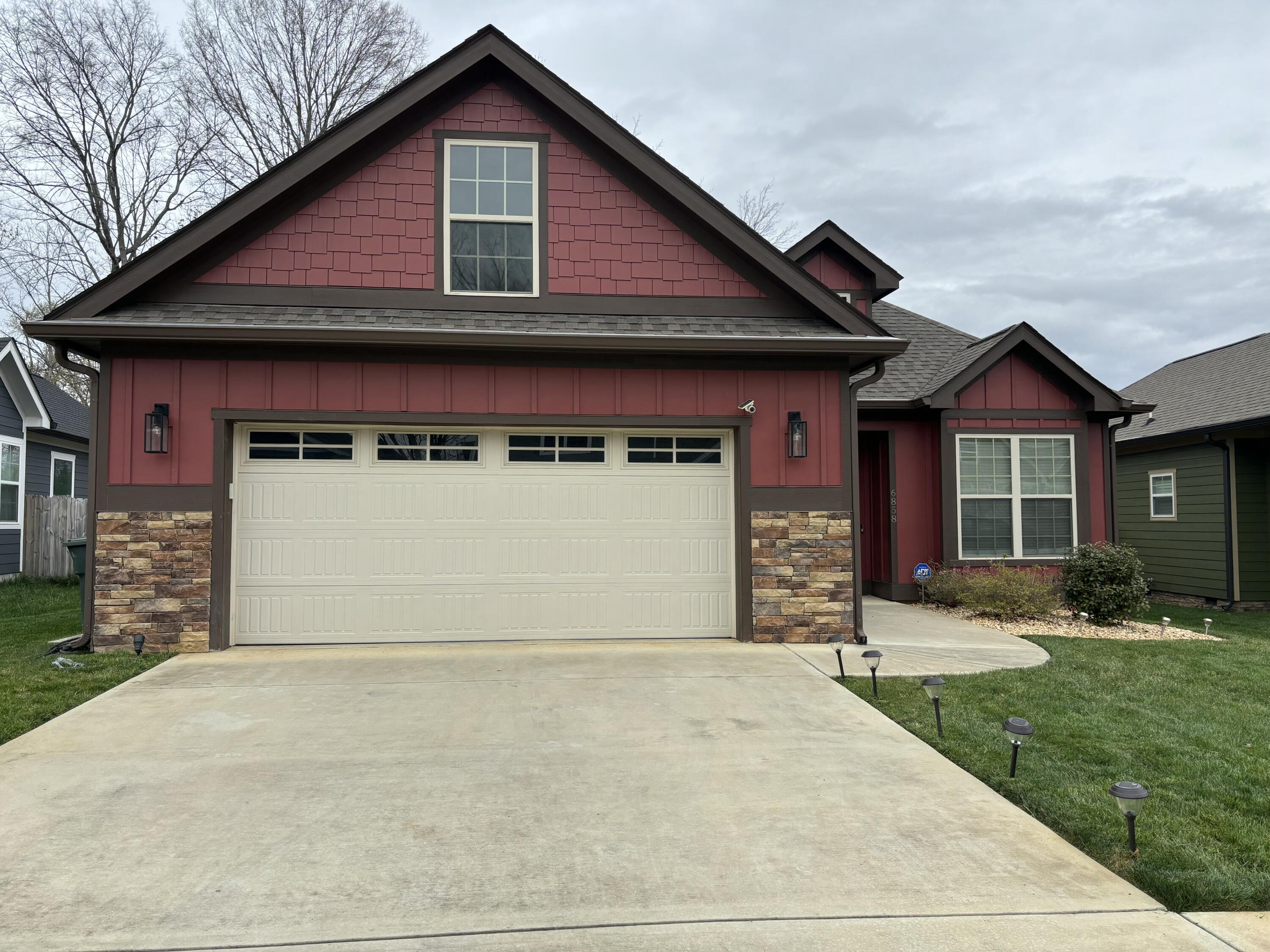 6858 Carnell Way Chattanooga, TN 37421 - Photo 2 of 27 tempImage8M1Vcl