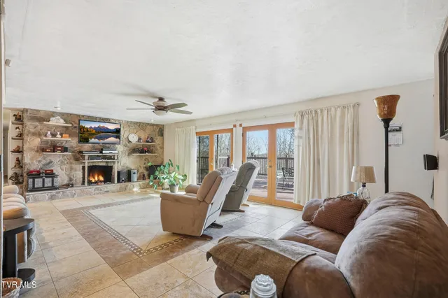 $220,000 | 9616 Mountain Cove Road, Pound, VA 24279