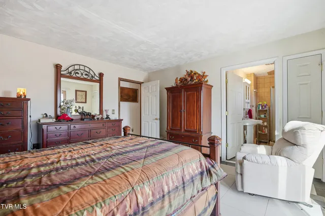 $220,000 | 9616 Mountain Cove Road, Pound, VA 24279