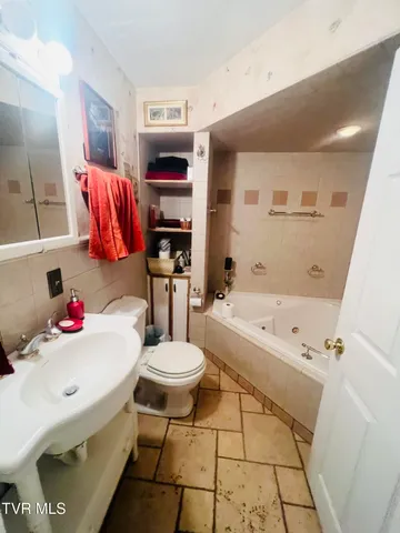 $225,000 | 9616 Mountain Cove Road, Pound, VA 24279