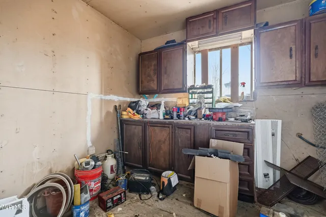 $220,000 | 9616 Mountain Cove Road, Pound, VA 24279