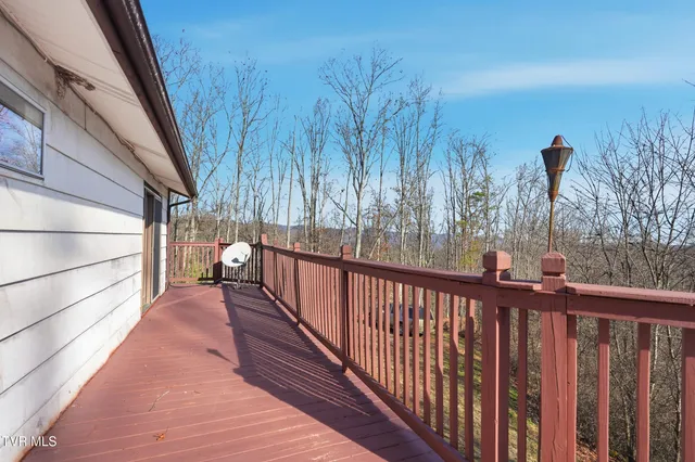 $220,000 | 9616 Mountain Cove Road, Pound, VA 24279