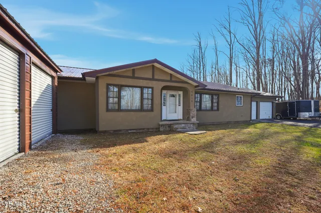 $220,000 | 9616 Mountain Cove Road, Pound, VA 24279