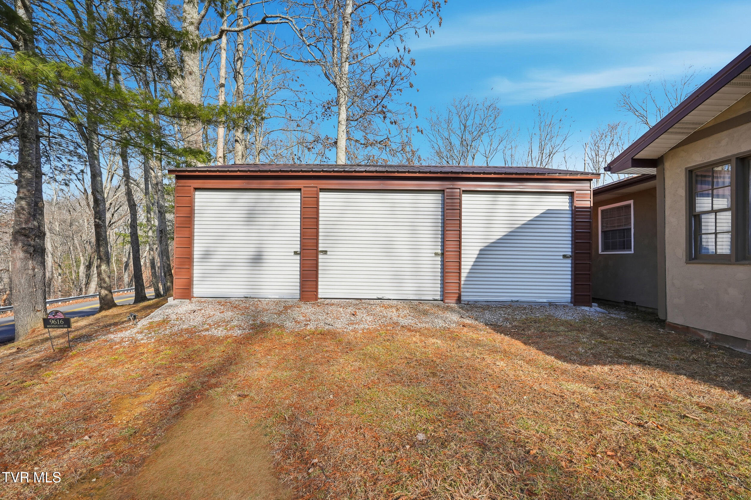 9616 Mountain Cove Road Pound, VA 24279 - Photo 42 of 51 42_dsc07750