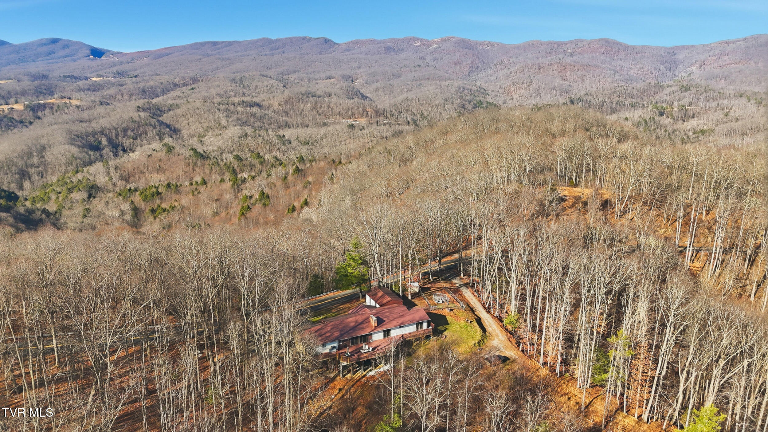 9616 Mountain Cove Road Pound, VA 24279 - Photo 46 of 51 46_dji_20260105113113_0267_d