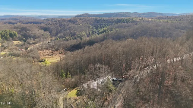 $220,000 | 9616 Mountain Cove Road, Pound, VA 24279