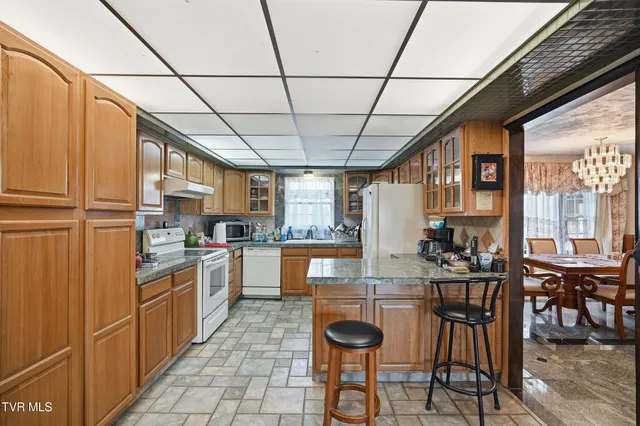 $220,000 | 9616 Mountain Cove Road, Pound, VA 24279