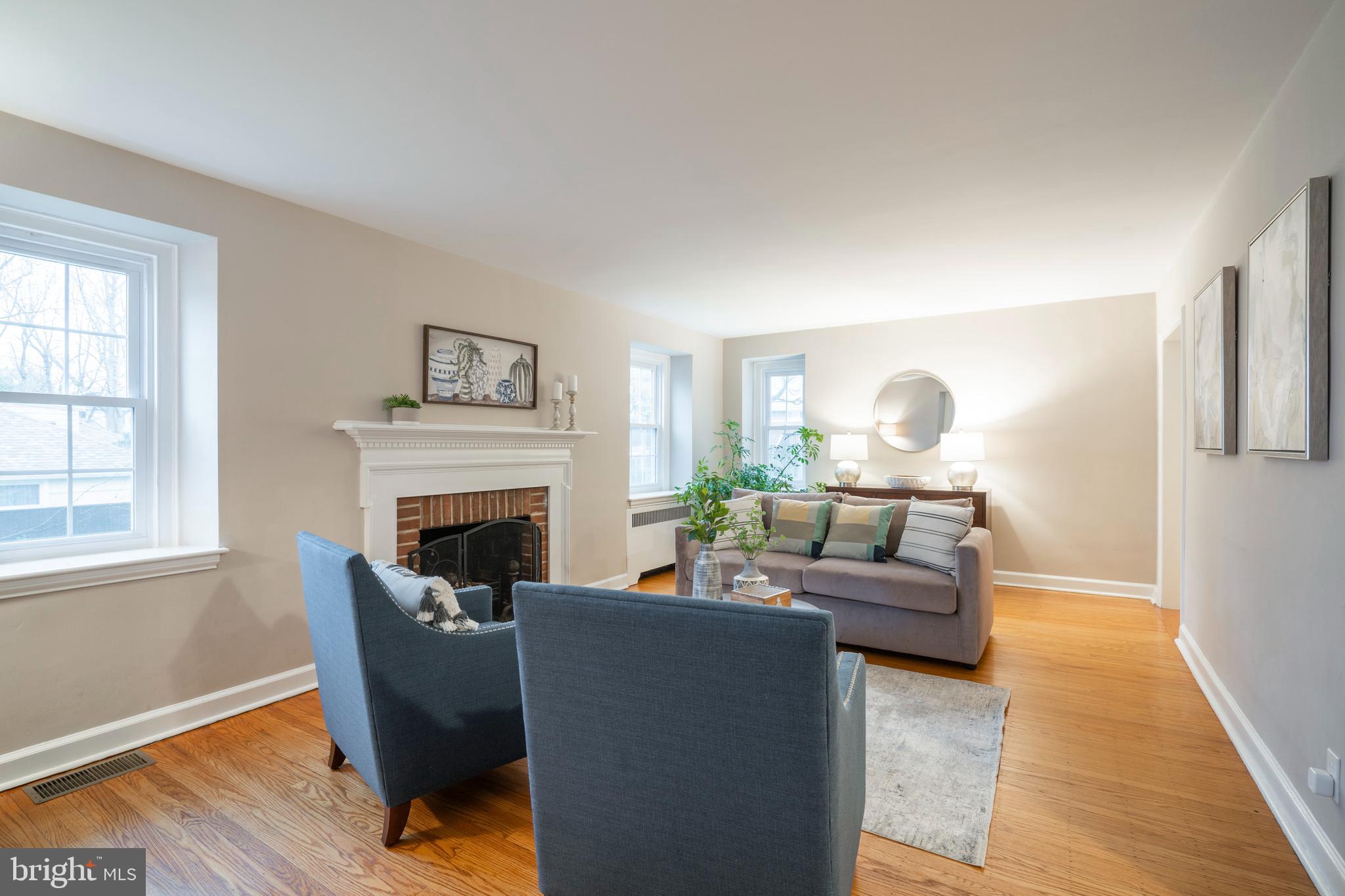 156 Vassar Road Bala Cynwyd, PA 19004 - Photo 16 of 53 Living Room