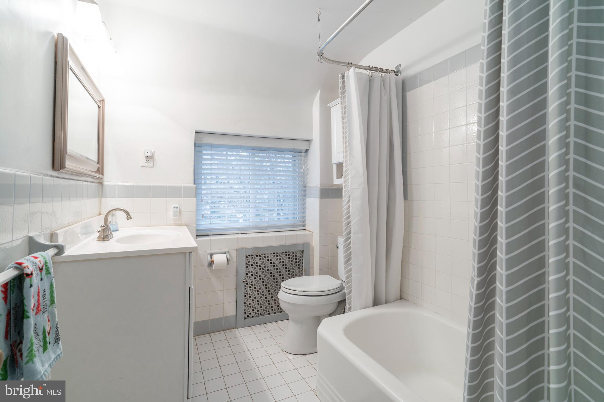 156 Vassar Road Bala Cynwyd, PA 19004 - Photo 33 of 53 Bedroom 2