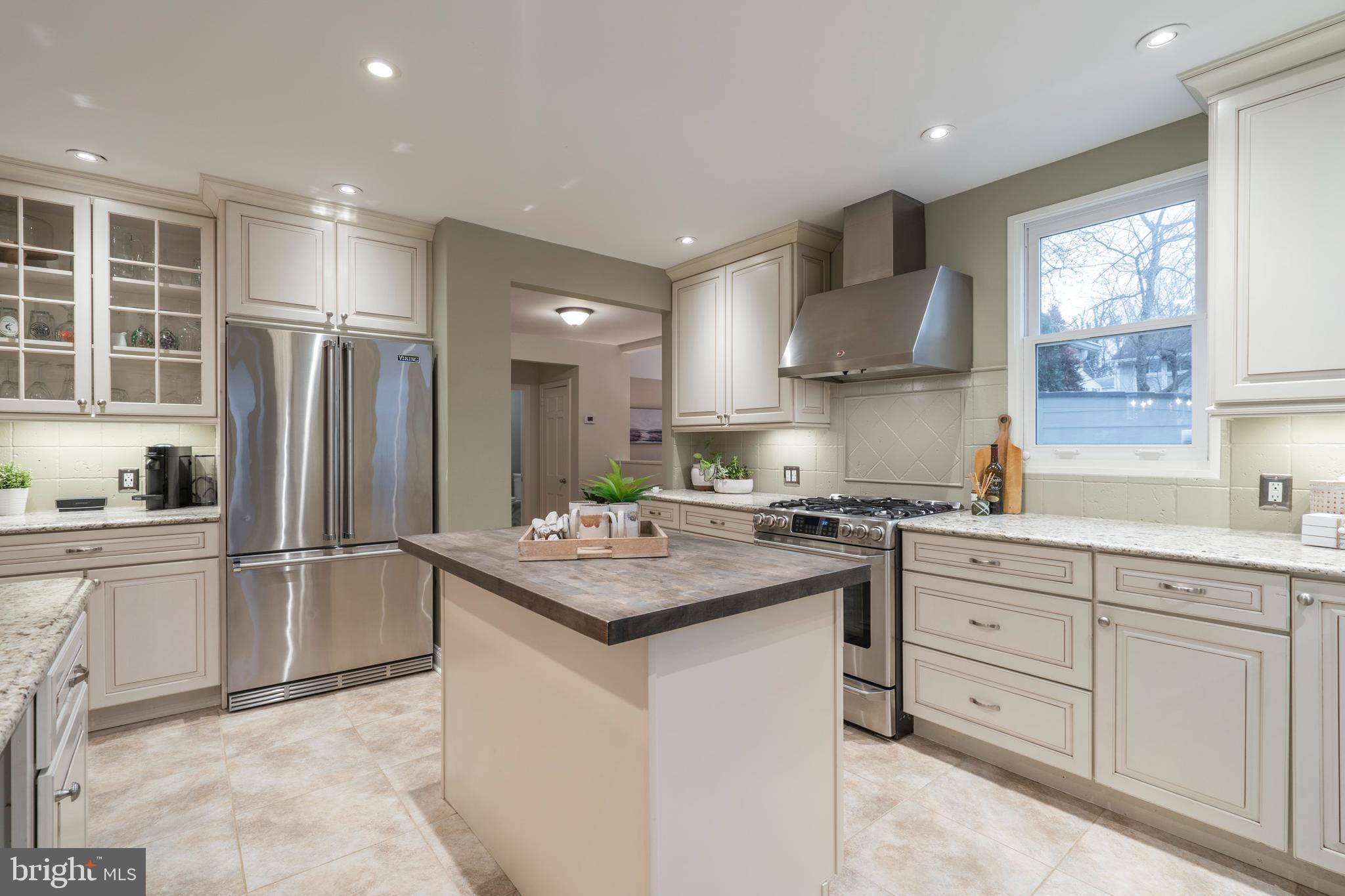 156 Vassar Road Bala Cynwyd, PA 19004 - Photo 9 of 53 Kitchen