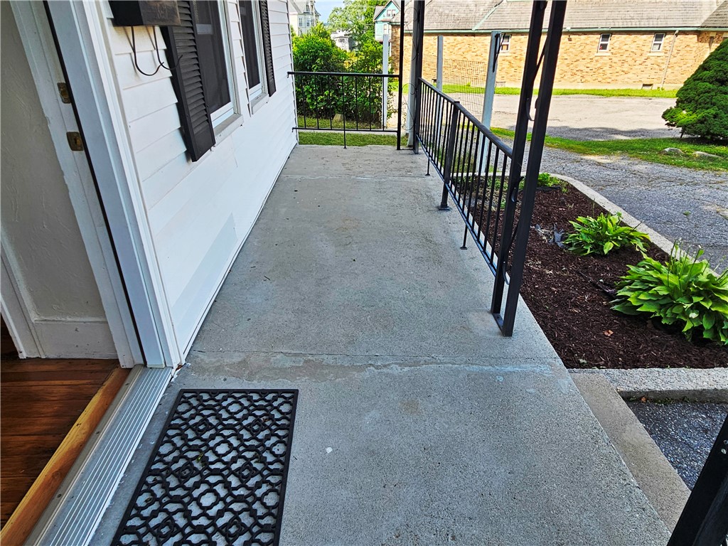 168 Spring Street Woonsocket, RI 02895 - Photo 2 of 21
