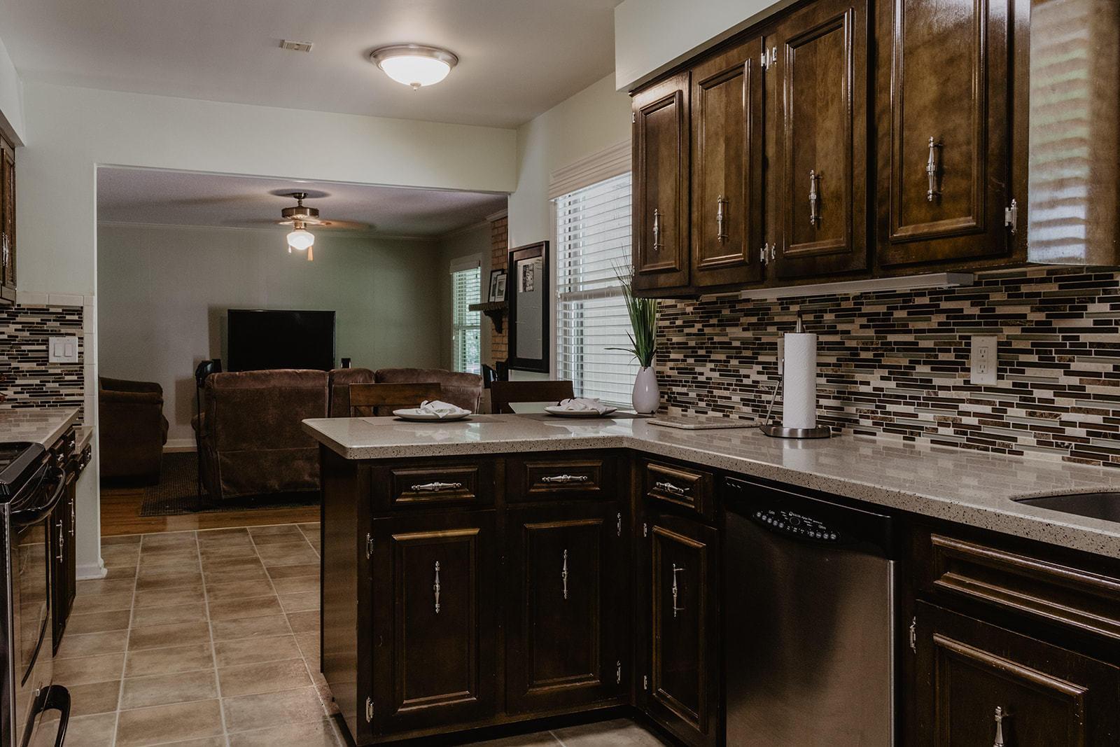 4711 Privateer Road Hixson, TN 37343 - Photo 7 of 28 IMG_1655
