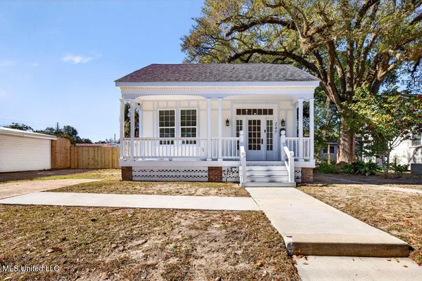 $279,999 | 247 Forrest Avenue, Biloxi, MS 39530