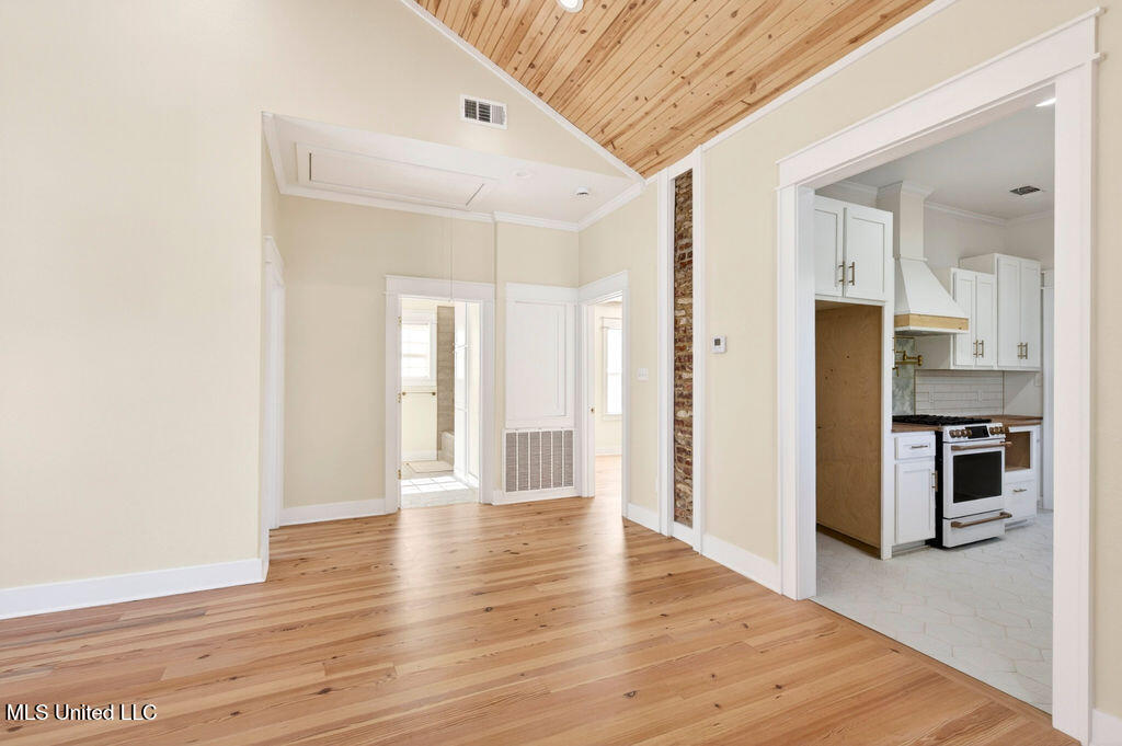 247 Forrest Avenue Biloxi, MS 39530 - Photo 11 of 39 247ForrestAve-11