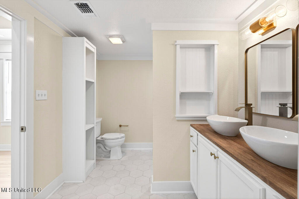 247 Forrest Avenue Biloxi, MS 39530 - Photo 19 of 39 247ForrestAve-19