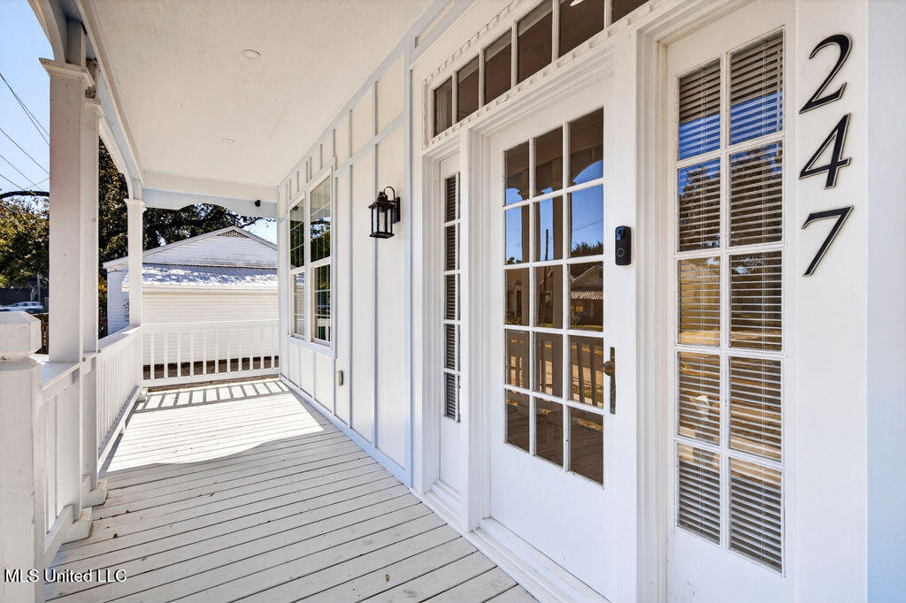 247 Forrest Avenue Biloxi, MS 39530 - Photo 5 of 39 247ForrestAve-5