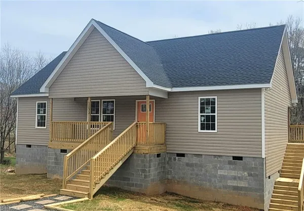 $214,000 | 1132 Irving Avenue, Eden, NC 27288