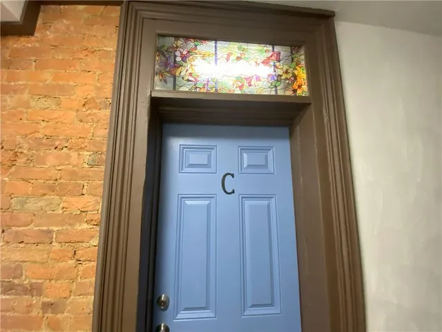 $725 | 407 Pittsburgh Street, Unit C, Connellsville, PA 15425