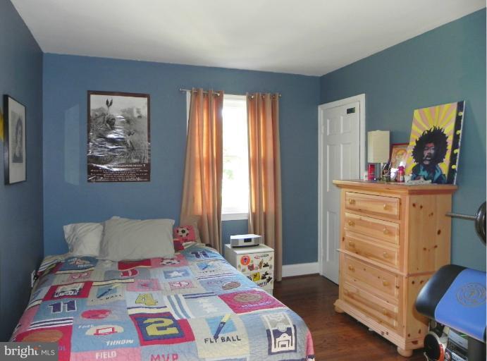 209 Midhurst Road Baltimore, MD 21212 - Photo 15 of 26 Bedroom