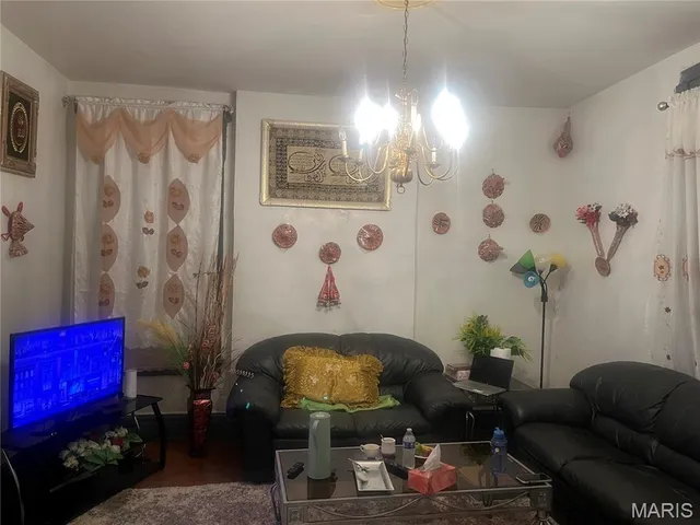 $199,000 | 3423 Keokuk Street, St. Louis, MO 63118