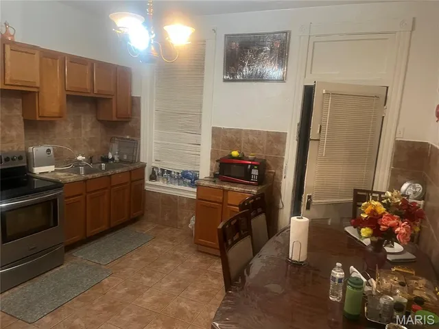 $199,000 | 3423 Keokuk Street, St. Louis, MO 63118