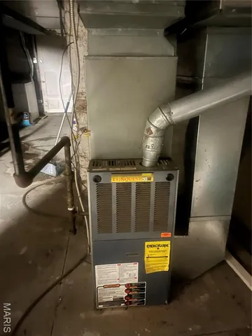 $199,000 | 3423 Keokuk Street, St. Louis, MO 63118