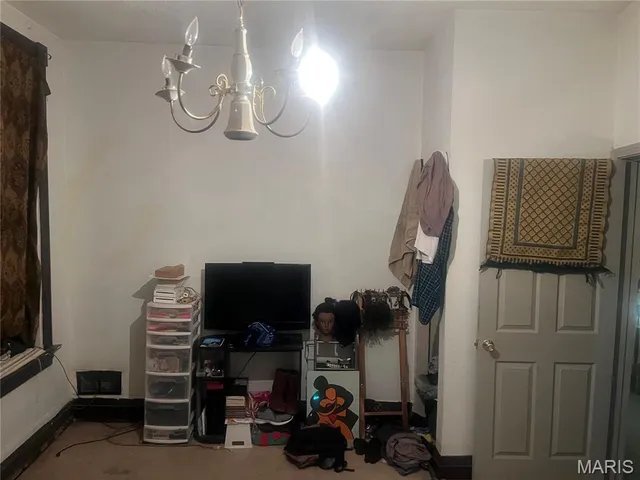 $199,000 | 3423 Keokuk Street, St. Louis, MO 63118