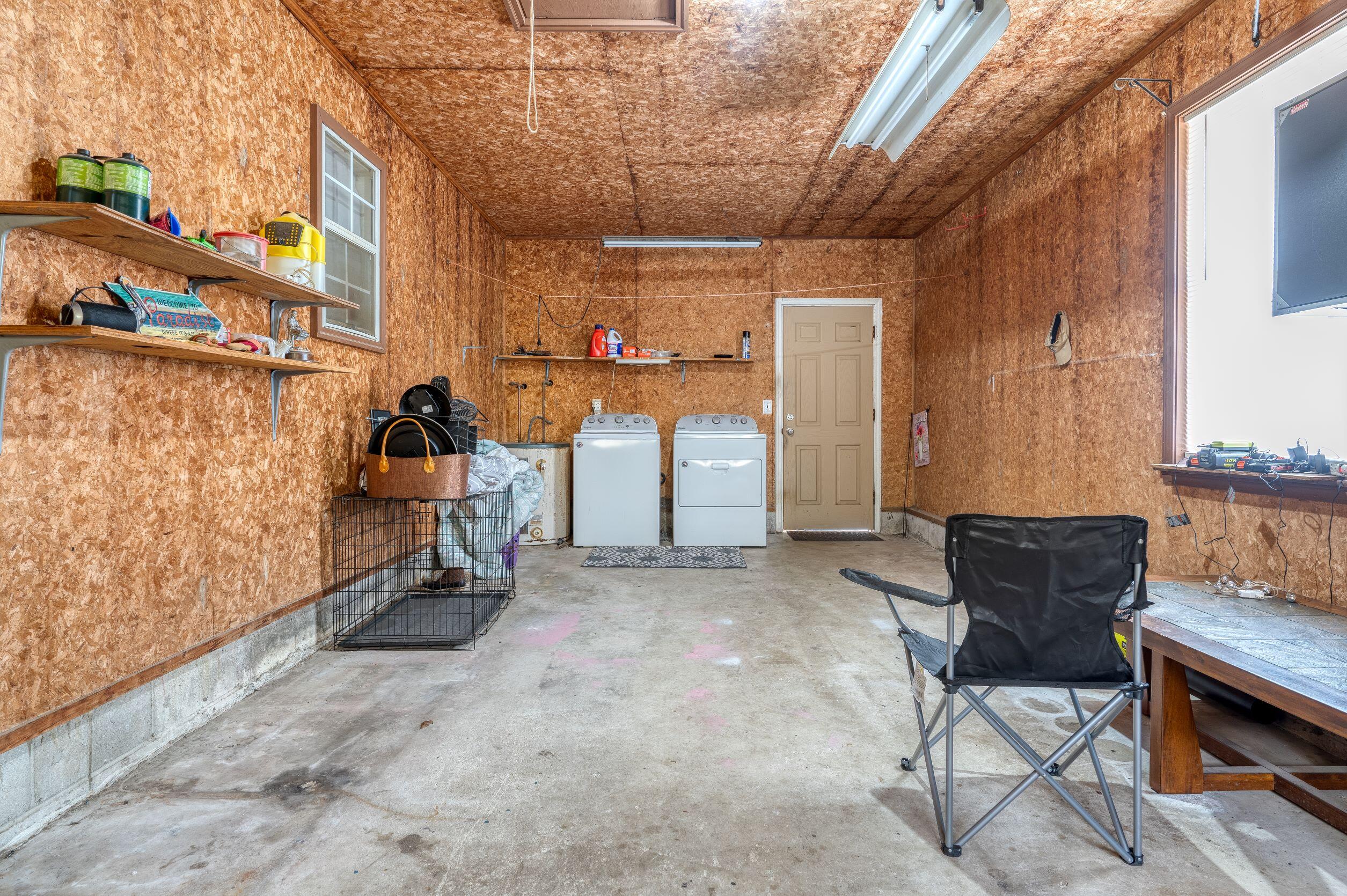 215 Oak Circle Walterboro, SC 29488 - Photo 16 of 28 215.Oak.Circle-17