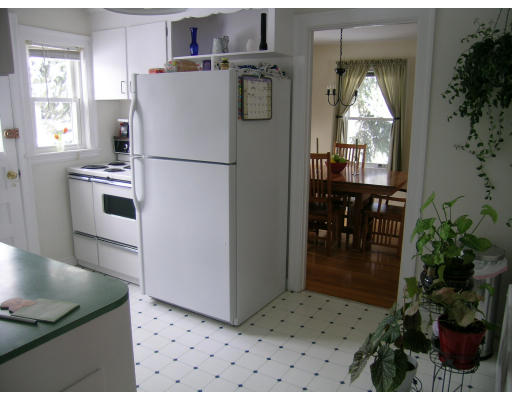 310 Ridge Street Arlington, MA 02474 - Photo 5 of 12