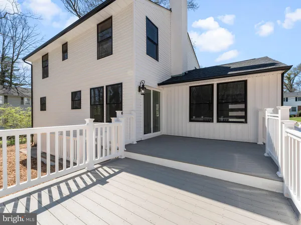 $799,900 | 3 Overbrook Circle, Moorestown, NJ 08057