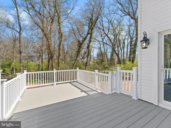 $799,900 | 3 Overbrook Circle, Moorestown, NJ 08057