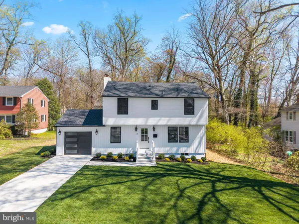 $799,900 | 3 Overbrook Circle, Moorestown, NJ 08057