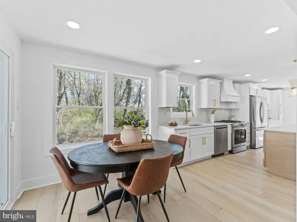 $799,900 | 3 Overbrook Circle, Moorestown, NJ 08057