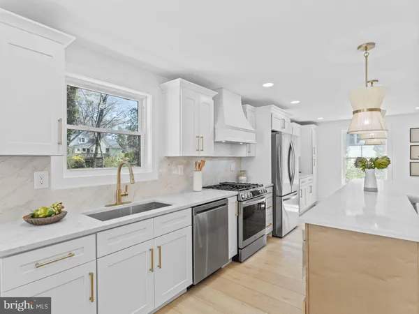 $799,900 | 3 Overbrook Circle, Moorestown, NJ 08057