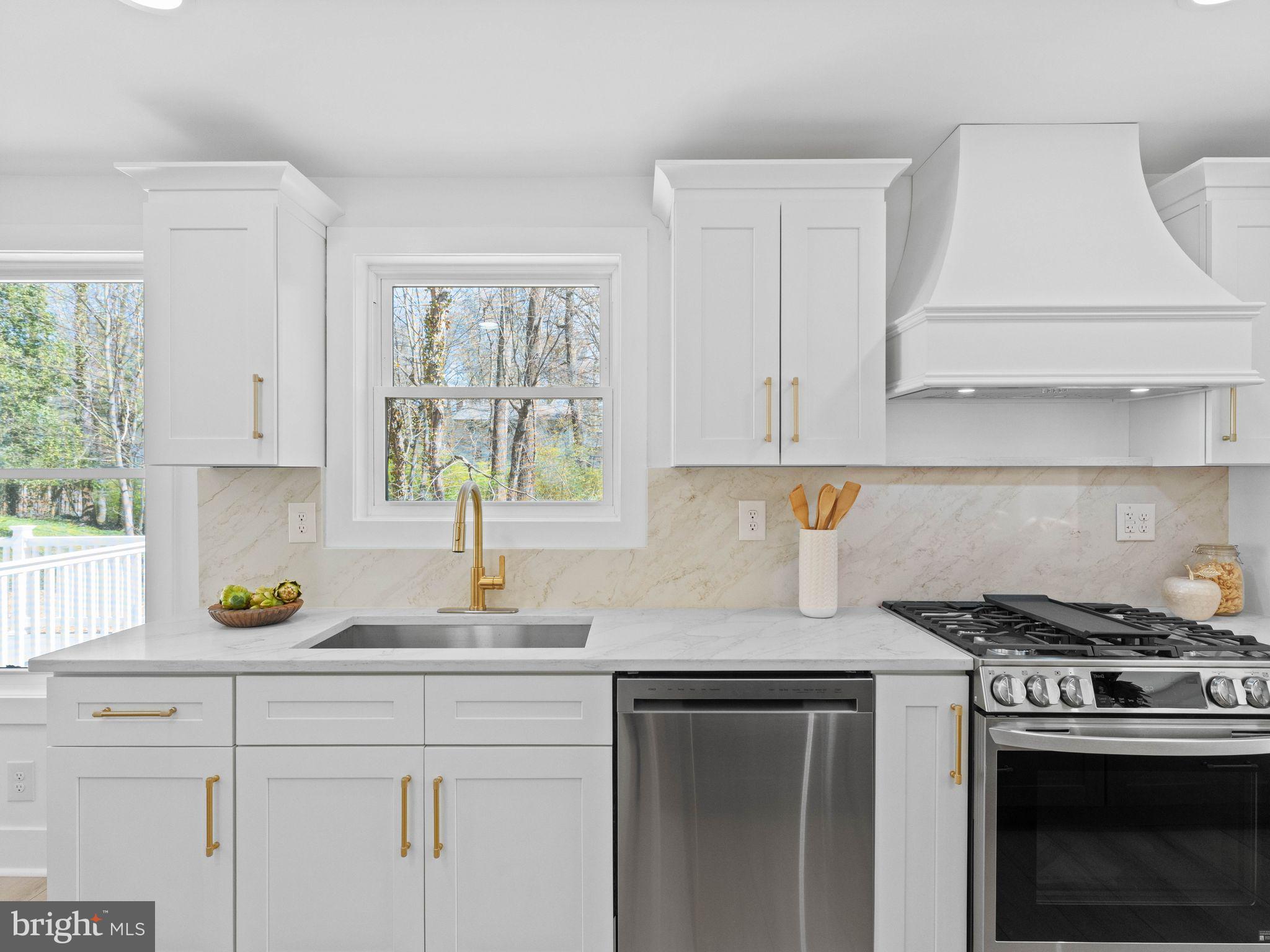 3 Overbrook Circle Moorestown, NJ 08057 - Photo 10 of 40