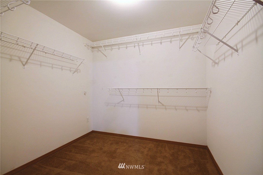 332 State Street Sumner, WA 98390 - Photo 11 of 22 Gallery Image 11