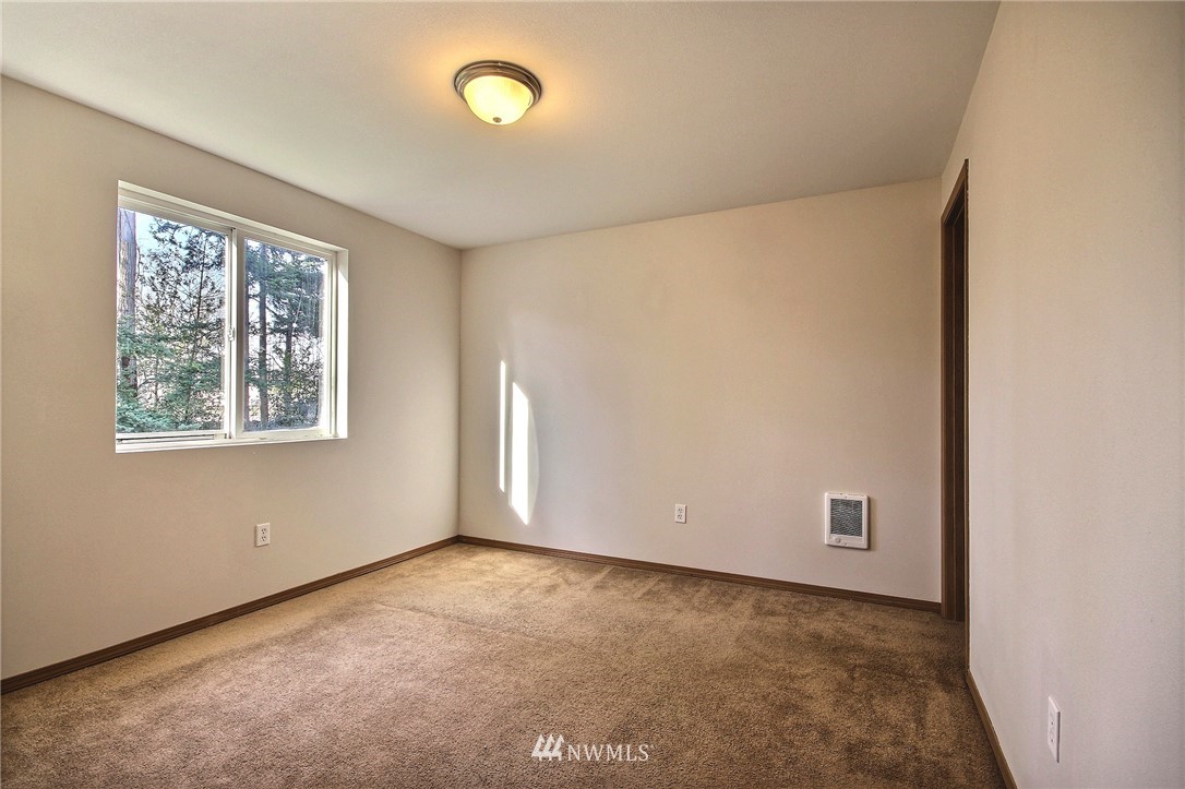 332 State Street Sumner, WA 98390 - Photo 13 of 22 Gallery Image 13