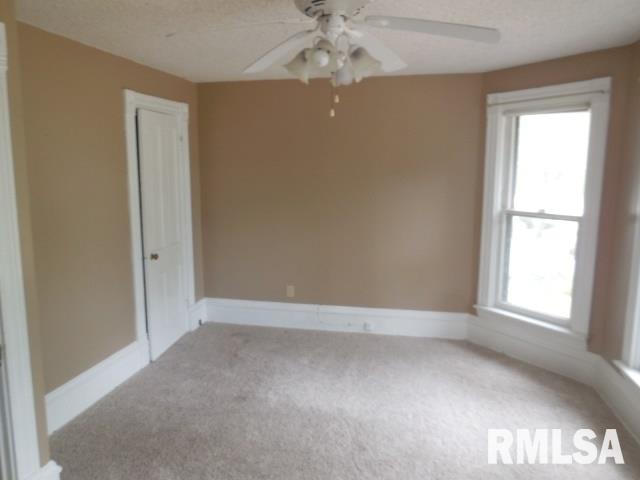 603 Main Avenue Clinton, IA 52732 - Photo 3 of 19 Gallery Image 3