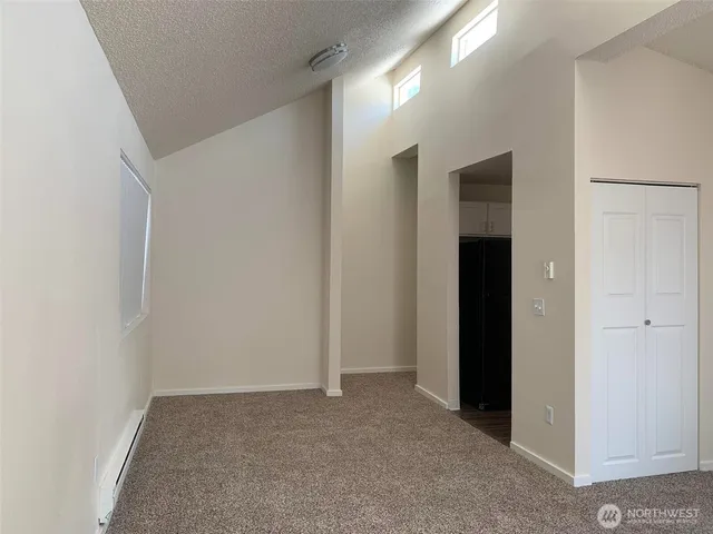 $3,570,000 | 733 10th Street Northeast, Auburn, WA 98002