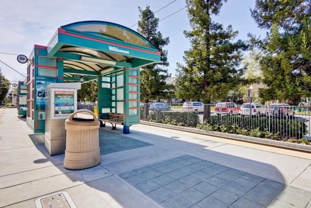 $2,230,000 | 3400 Pyramid Way, Mountain View, CA 94043