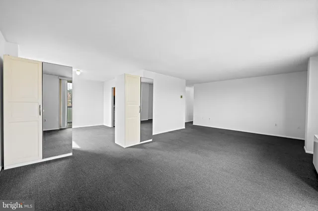 a view of empty room