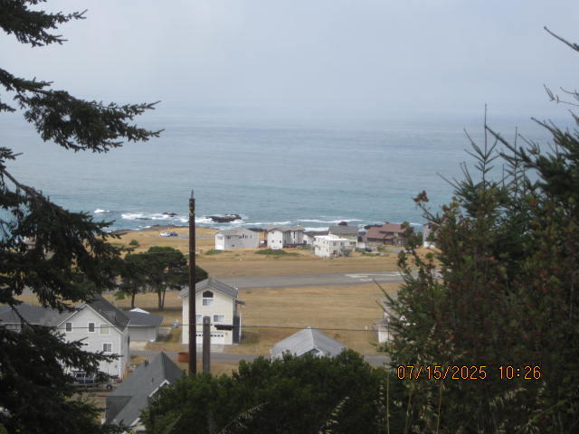 88 Shaker Road Shelter Cove, CA 95589 - Photo 9 of 27 IMG_9682