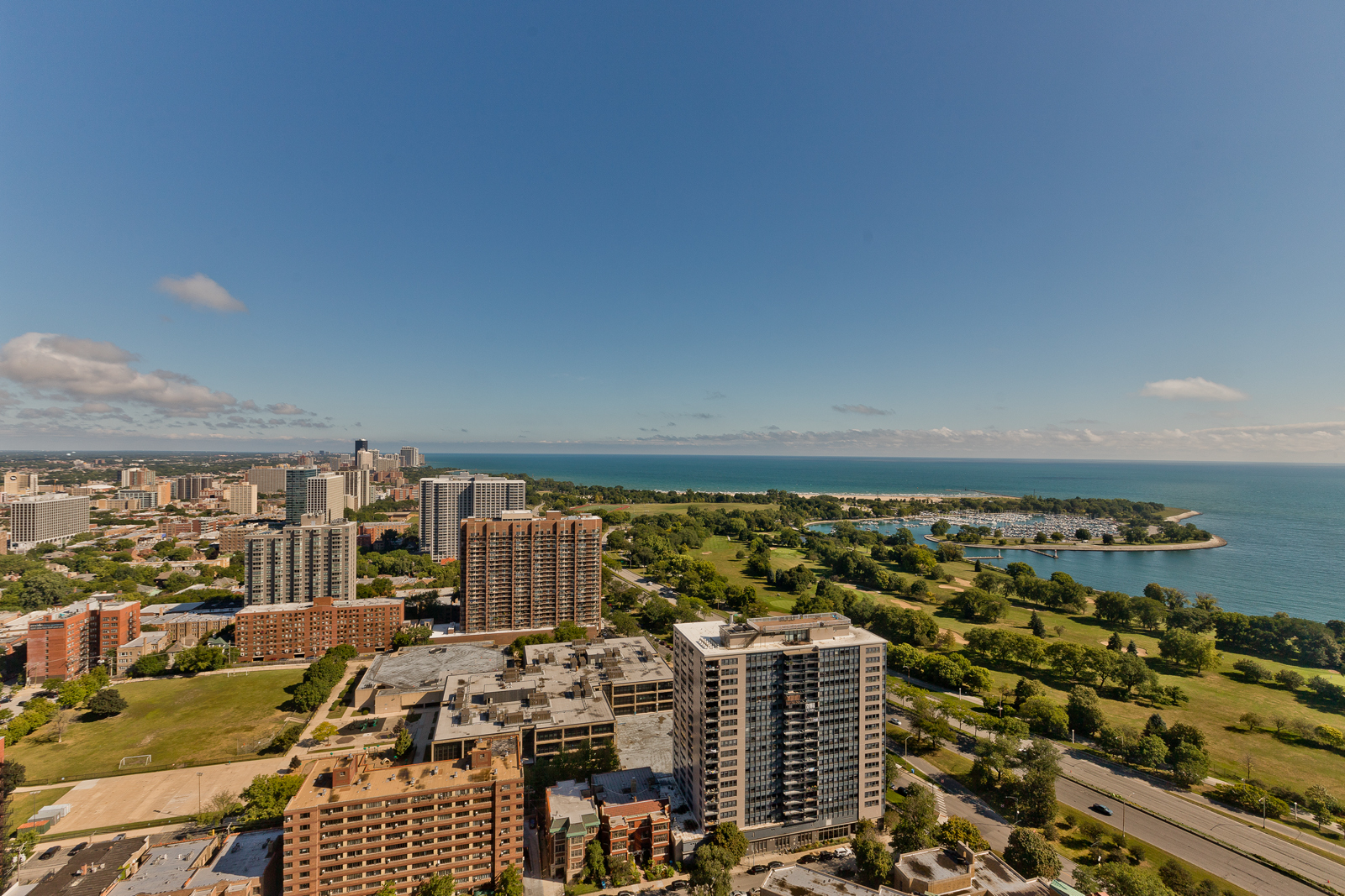 655 West Irving Park Road, Unit 4008 Chicago, IL 60613 - Photo 5 of 16