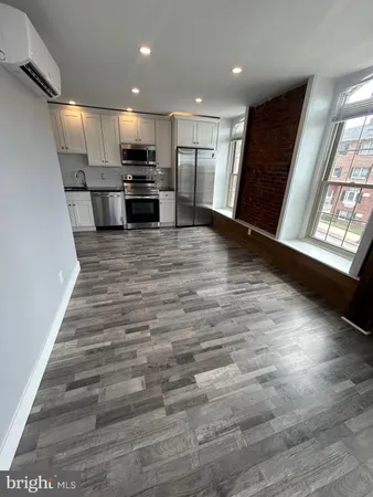$1,695 | 13 North 4th Avenue, Unit 4, Royersford, PA 19468