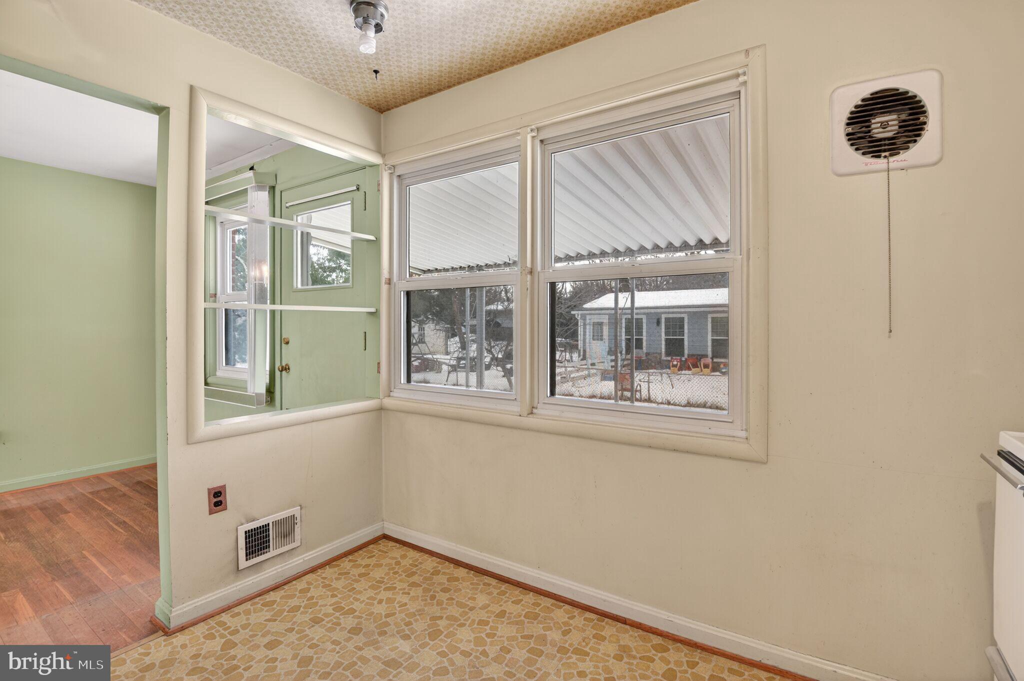 13220 Holdridge Road Silver Spring, MD 20906 - Photo 11 of 26