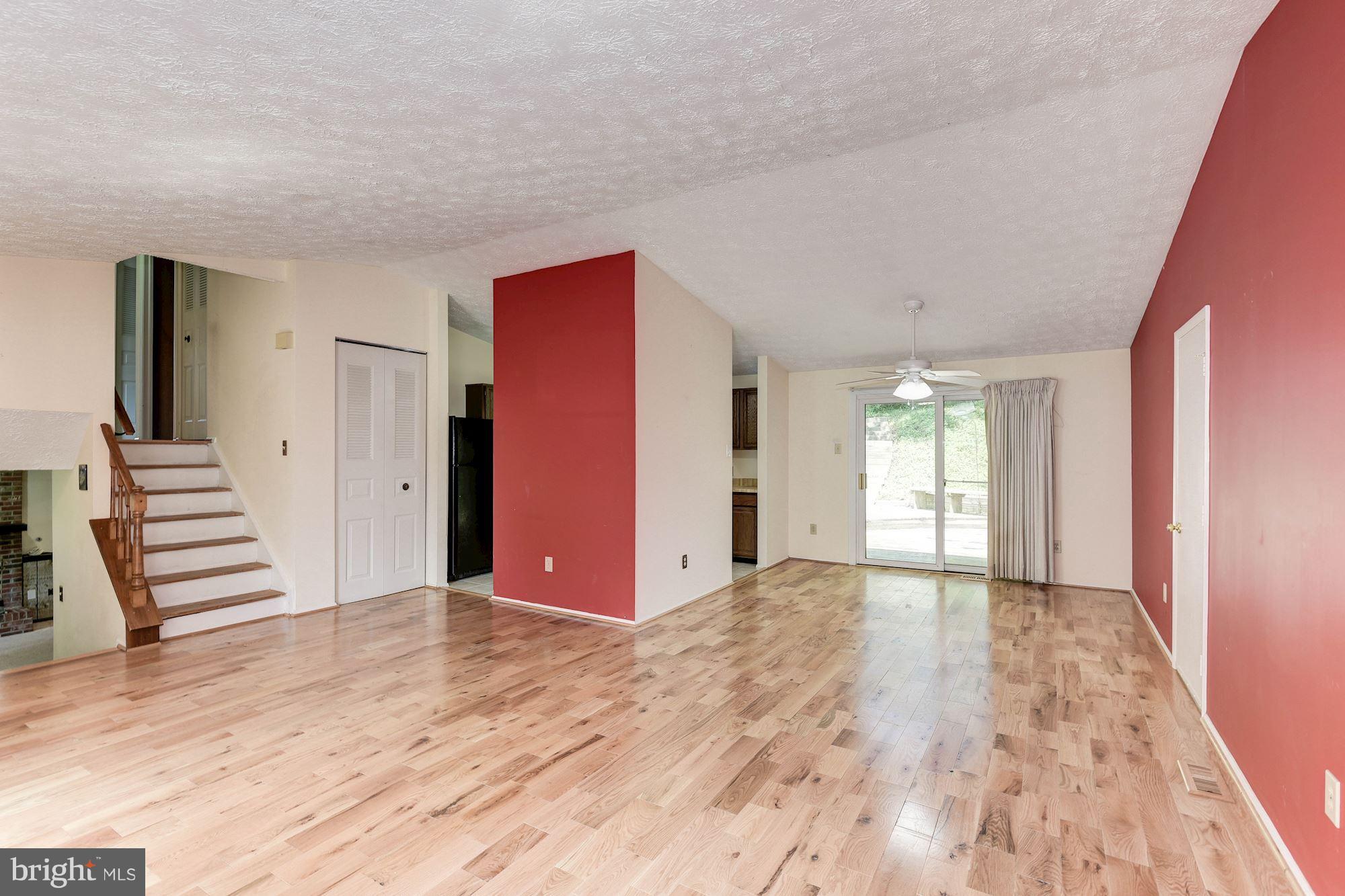 8334 Magic Leaf Road Springfield, VA 22153 - Photo 4 of 29 Family Room