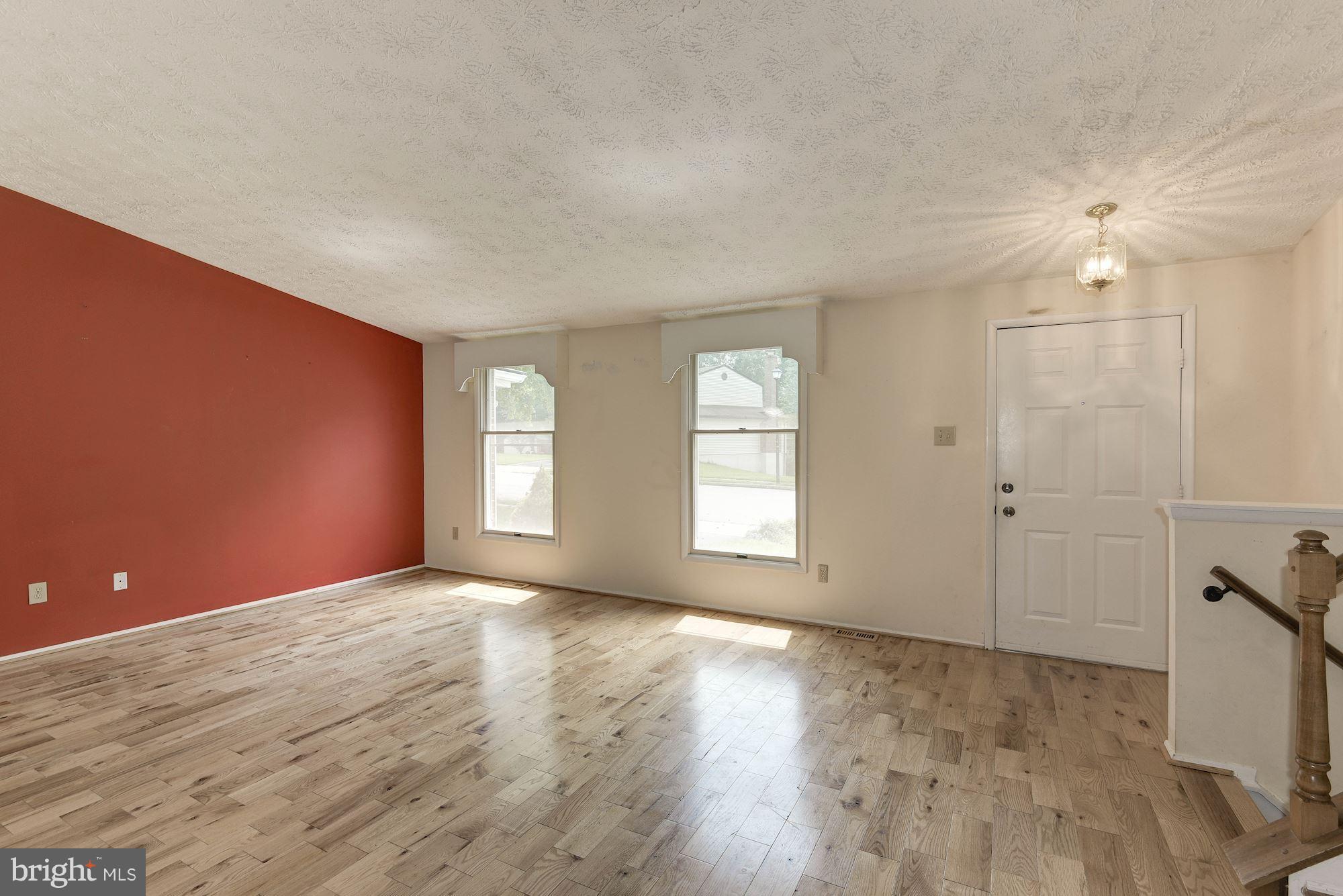 8334 Magic Leaf Road Springfield, VA 22153 - Photo 5 of 29 Family Room