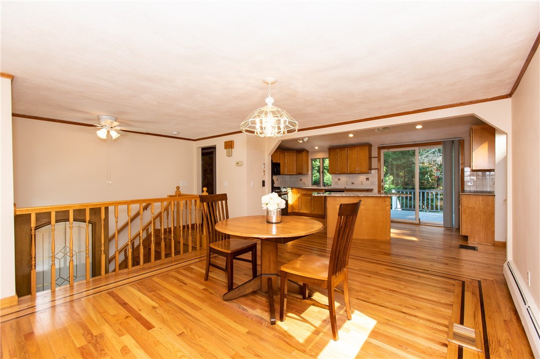 5187 Flat River Road Coventry, RI 02827 - Photo 21 of 40