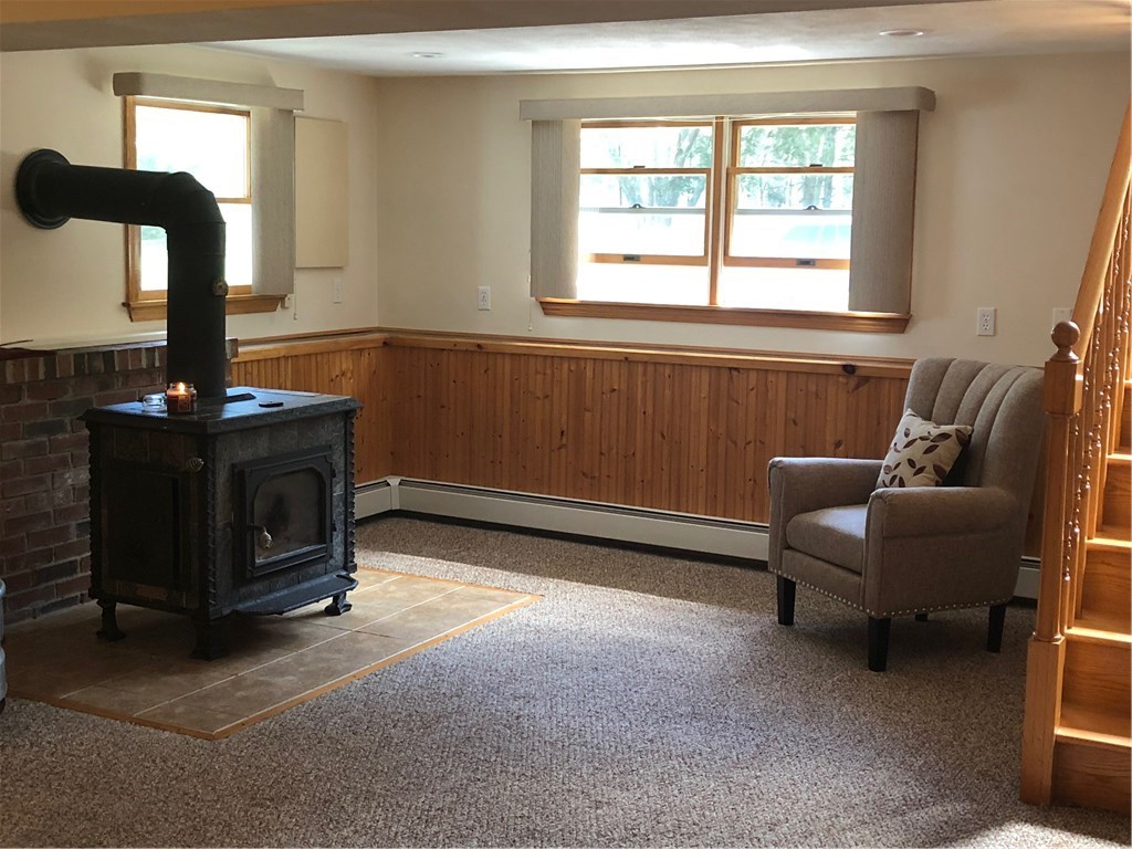 5187 Flat River Road Coventry, RI 02827 - Photo 27 of 40