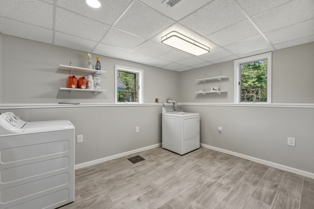 128 R School Street Granby, MA 01033 - Photo 32 of 42 Gallery Image 32